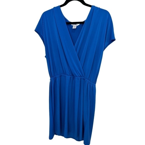 Tommy Bahama Dresses & Skirts - Tommy Bahama Blue Faux Wrap Sleeveless Elastic Waist Dress Size Medium
